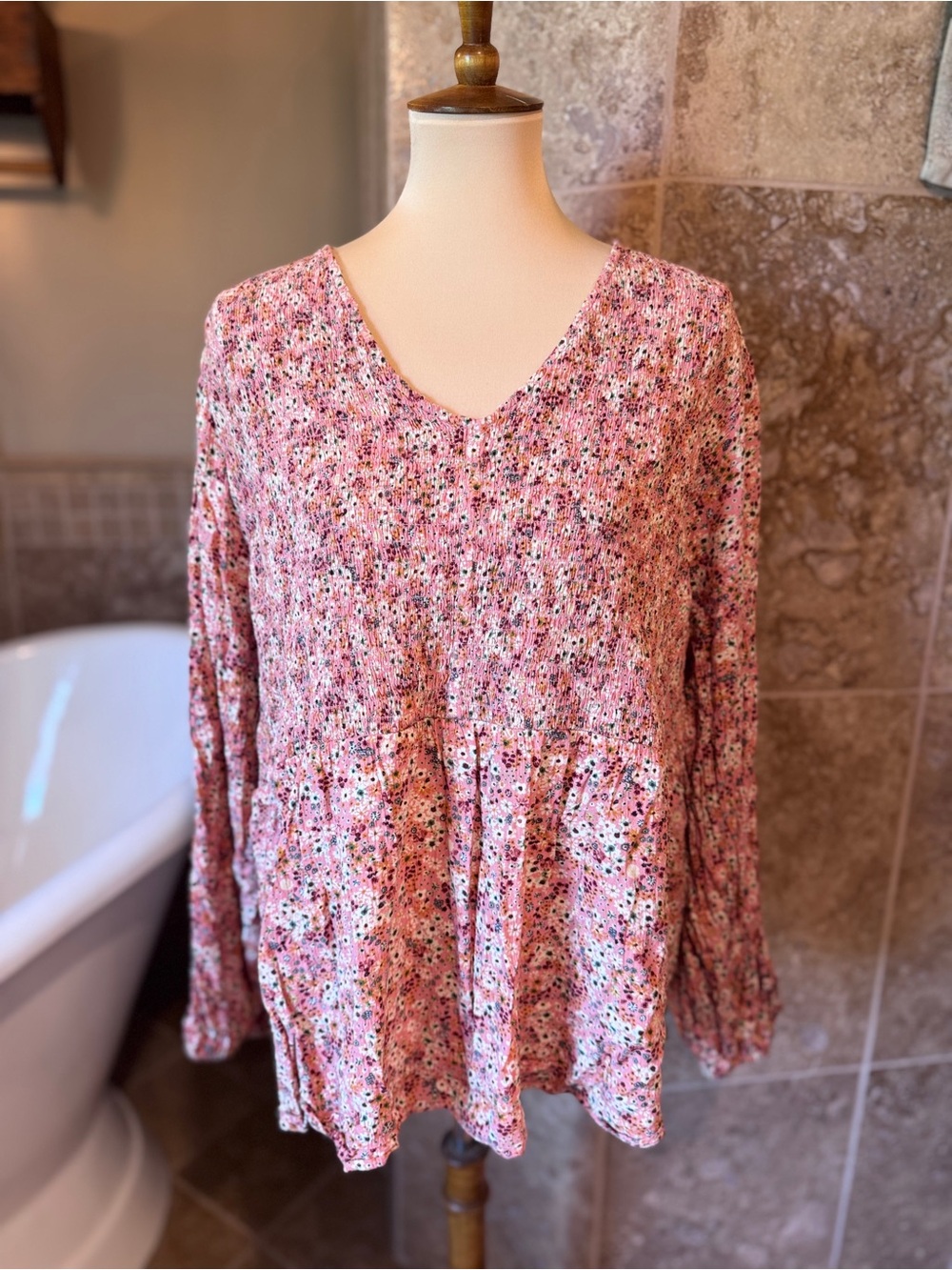 Sonoma Pink Floral V-Neck Peplum Tunic size 2X